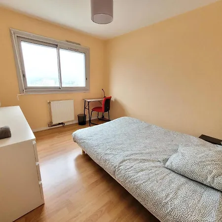 Superb T5 Apartment